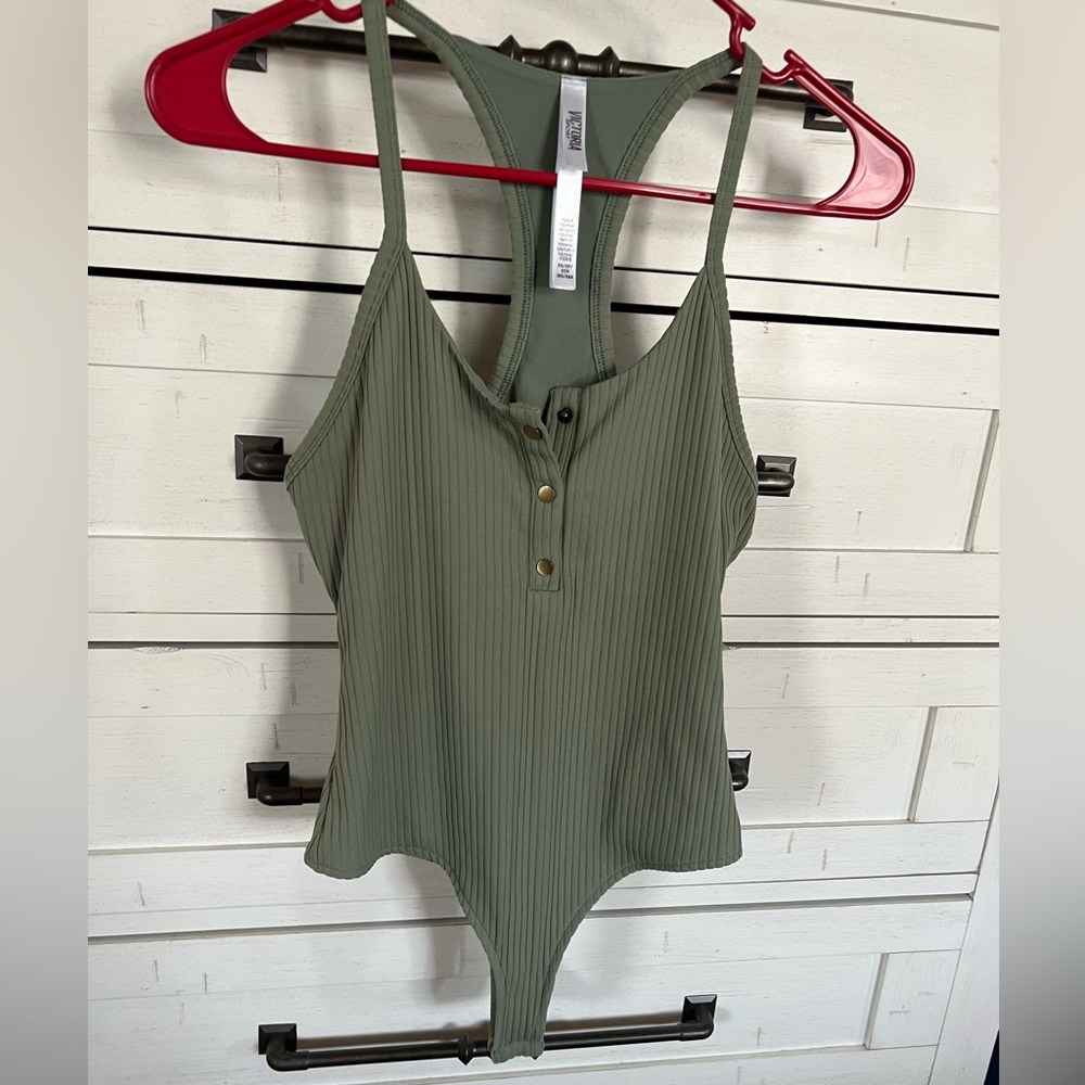 VS bodysuit